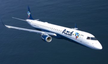 Azul - avião Embraer 195